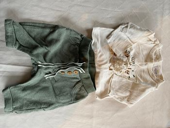 Ensemble tape à l’œil 1 mois