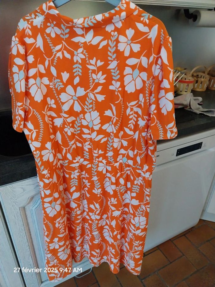 Robe crêpe reliéfé orange fleuri DAMART - taille 46 - couleur orange fleuri - photo numéro 7