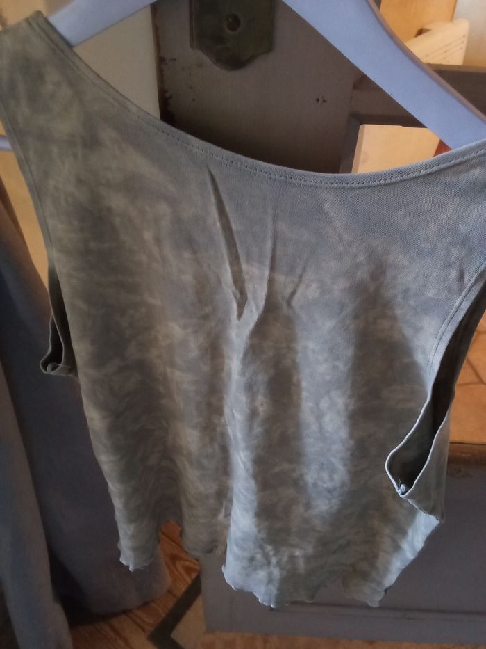 Débardeur motifs fleurs/perles cousues - photo numéro 2