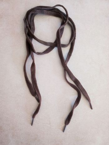 Paire de lacets marron - 75cm