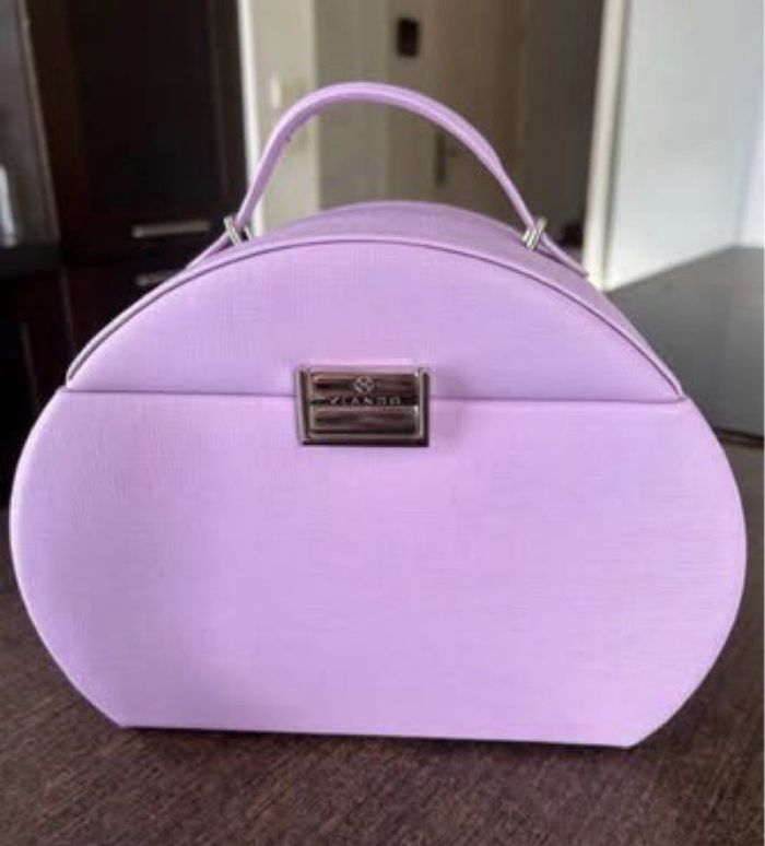 Très jolie boîte à bijoux couleur parme Vlando - photo numéro 4