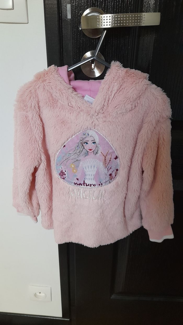 Pull fille 4ans