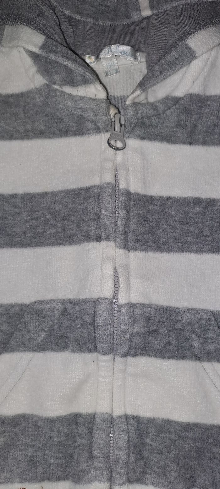 Petite veste grise et blanche en velours - photo numéro 3