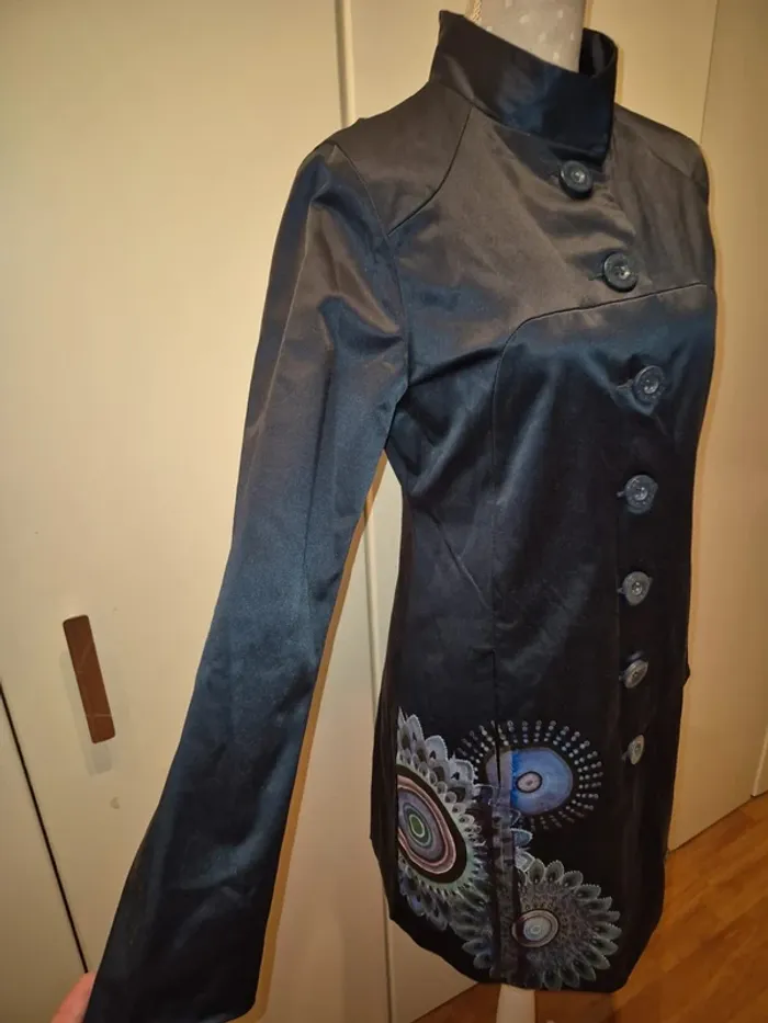 Manteau desigual - photo numéro 4