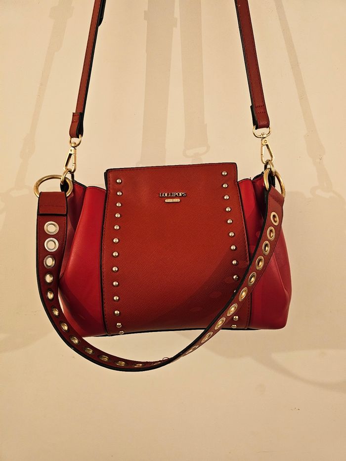 👜 Sac Lollipops – Rouge, clouté – Taille moyenne