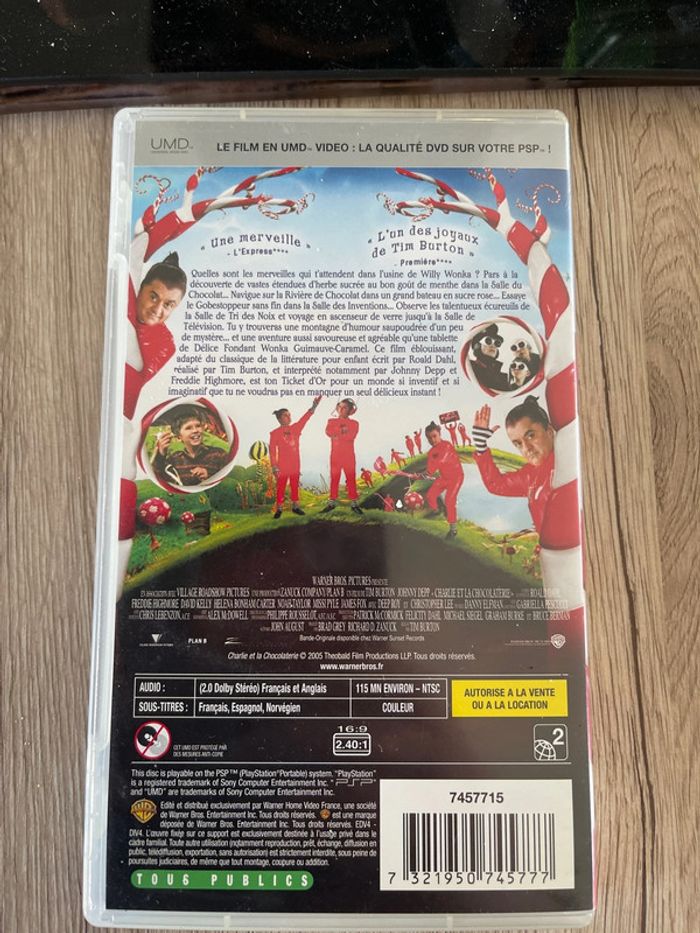 Film, PSP, Charly et la chocolaterie - photo numéro 2