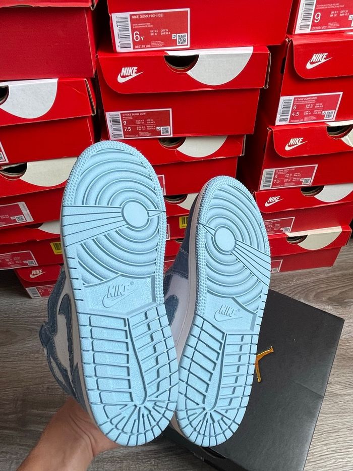 Nike Jordan 1 Rétro High OG - photo numéro 4