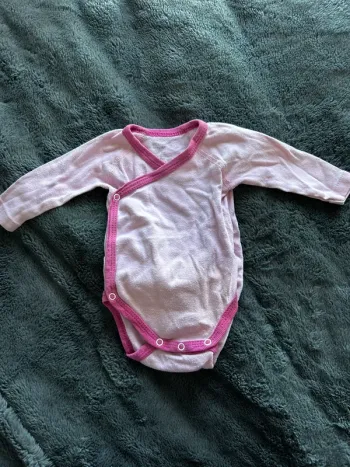 Body fille taille 1 mois