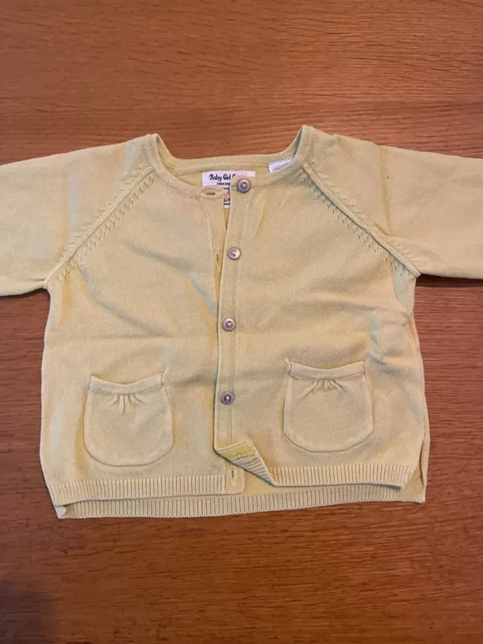 Gilet Zara 6-9 mois fille