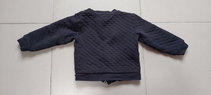 Gilet zippé 6 ans - photo numéro 9