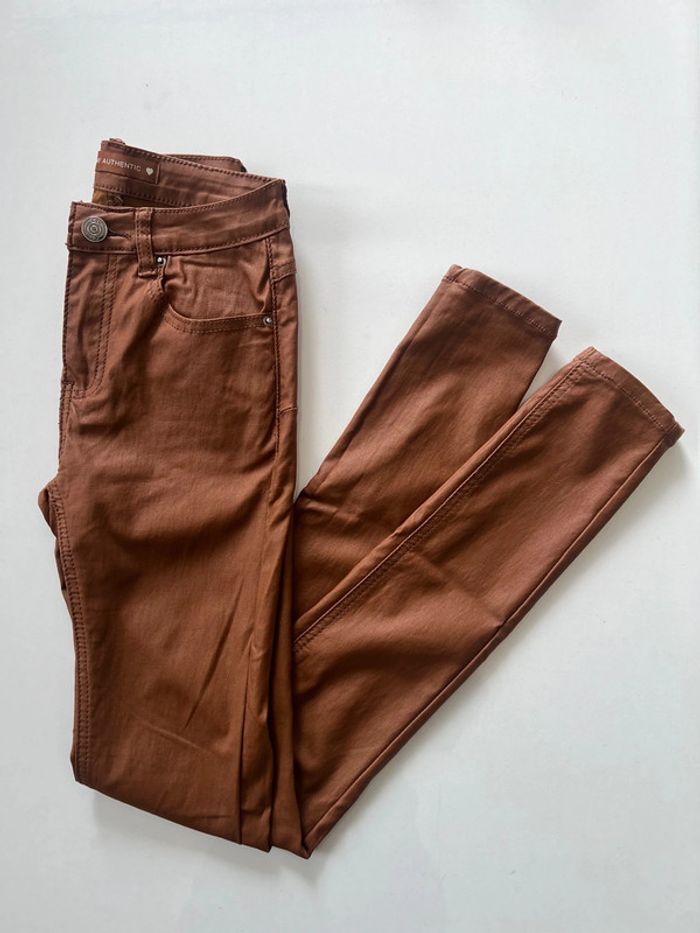 Pantalon slim femme taille XS , couleur camel - Monday authentic