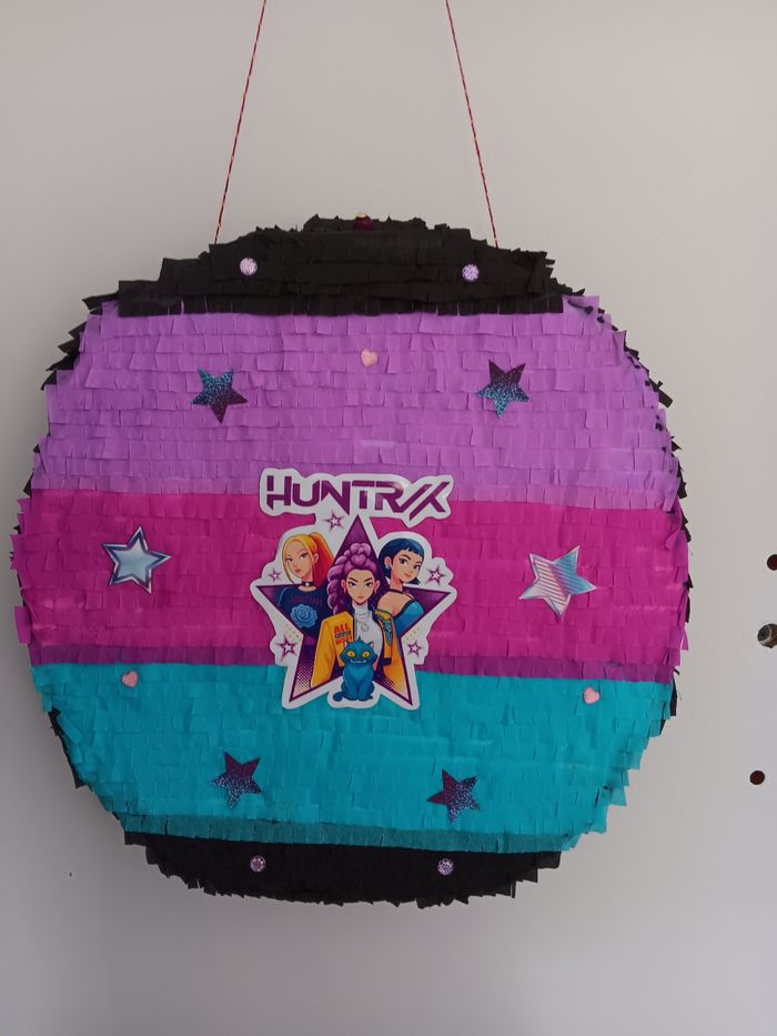Pinata huntrix