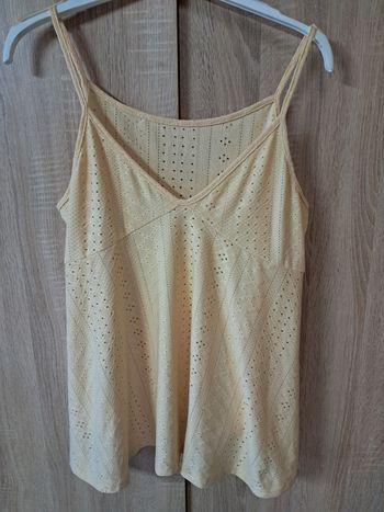 Débardeur ou haut de pyjama