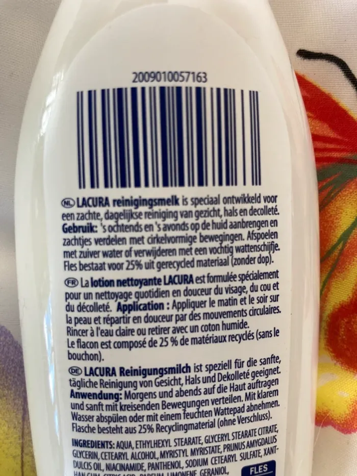 Lotion nettoyante lait hydratant - photo numéro 3