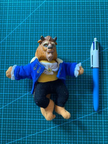 Poupée Disney Belle et la Bête Beauty and the beast - 1992 90s toys Barbie