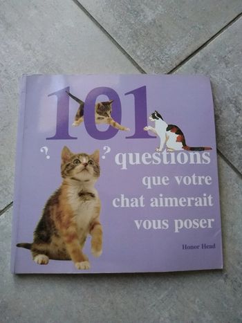 Livre 101 questions que votre chat aimerait vous poser