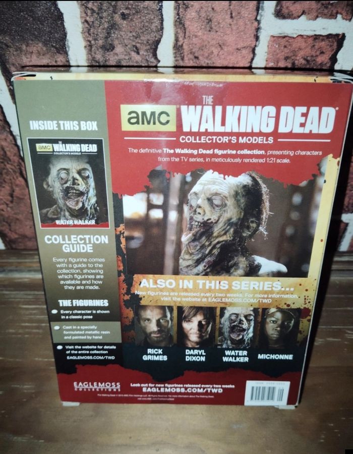 Figurine Zombie walking Dead - photo numéro 3