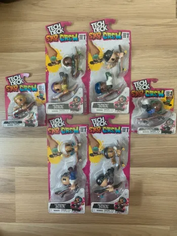 Lot Tech Deck SK8 Crew Série 1 – 10 figurines + skateboards (neuf sous blister)