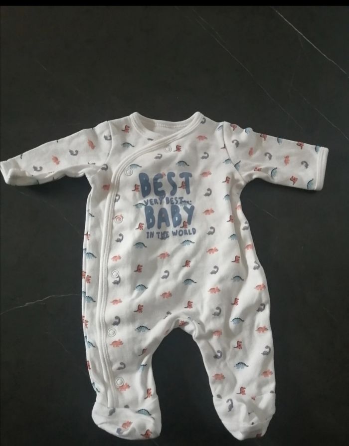 Pyjama garçon taille Naissance jamais porté