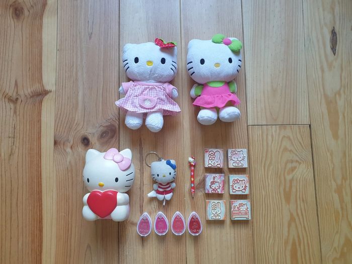 Lot Hello Kitty