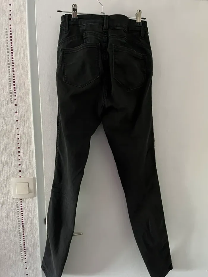 Jeans - photo numéro 3