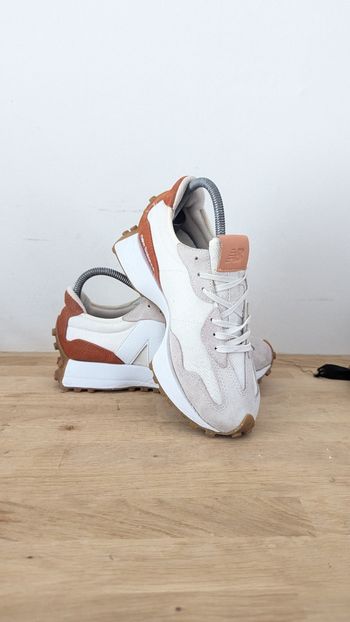 New balance 327