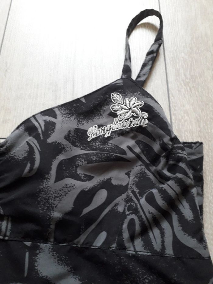Robe courte Longboard taille 36 - photo numéro 2