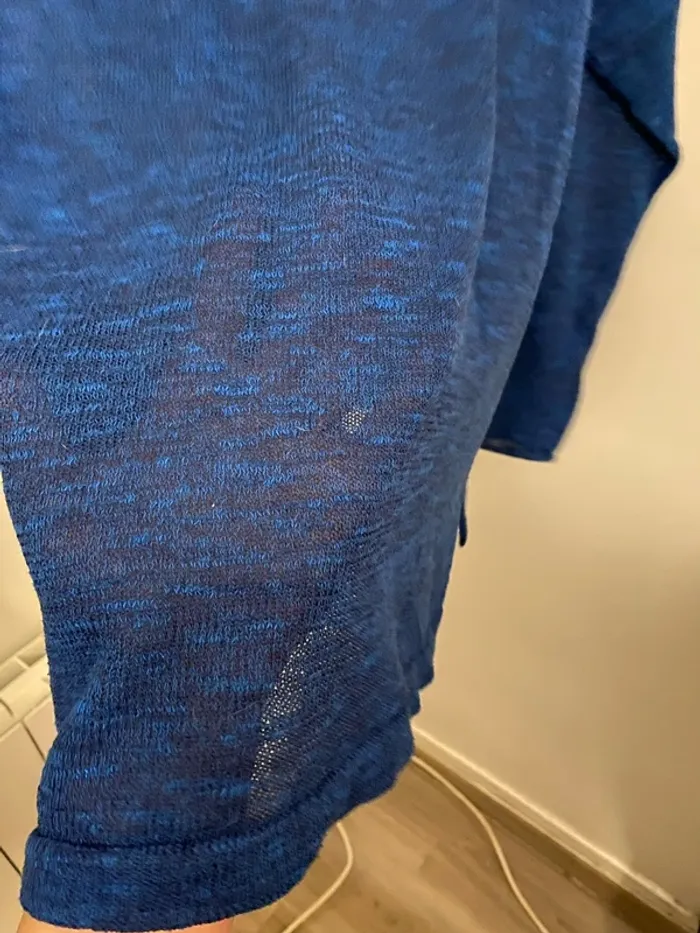 Pull bleu d’été - photo numéro 3