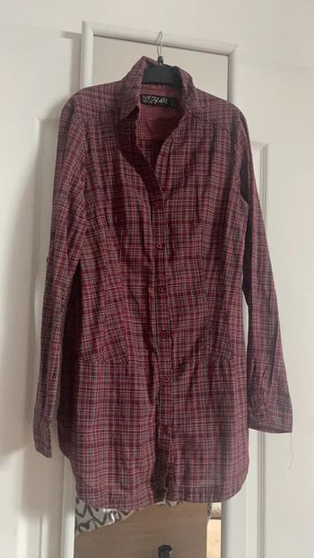 Chemise à carreaux