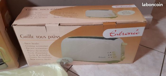 Ensemble déjeuner Cafetière, Presse-agrumes, Grille-pain + Plateau "Entronic" Neufs - photo numéro 2