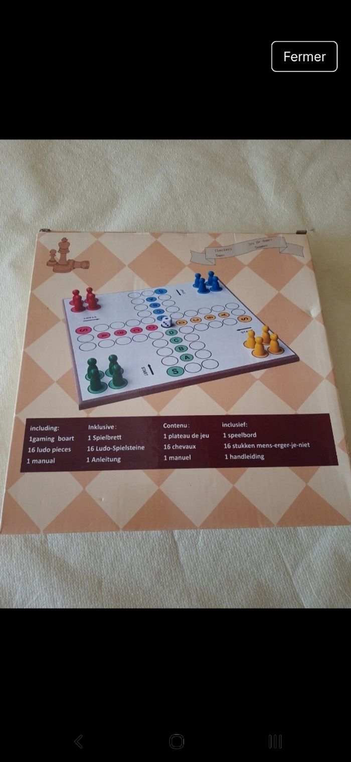 Jeu petits chevaux. Neuf