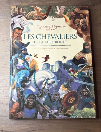 Livre les chevaliers de la table ronde