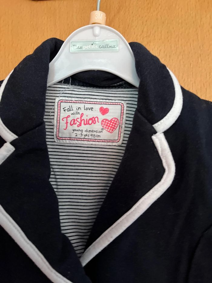 Veste d’intérieur taille 2 - 3 ans - photo numéro 3