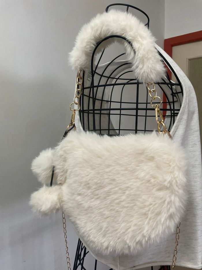 Sac à main élégant en fourrure synthétique avec poignée supérieure et bandoulière - photo numéro 2