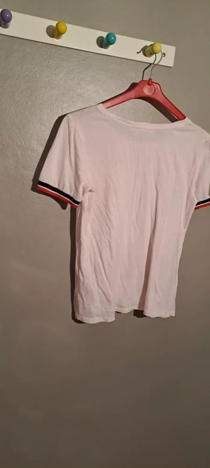 T Shirt femme avec motifs - Marque Jennyfer - Taille 34 - Bon état. - photo numéro 8