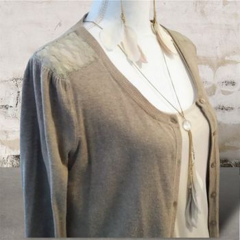 Gilet beige viscose dentelle taille unique jusqu’au 40
