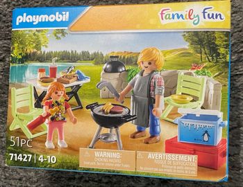 Playmobil 71427 Barbecue avec Papa et Enfant Family