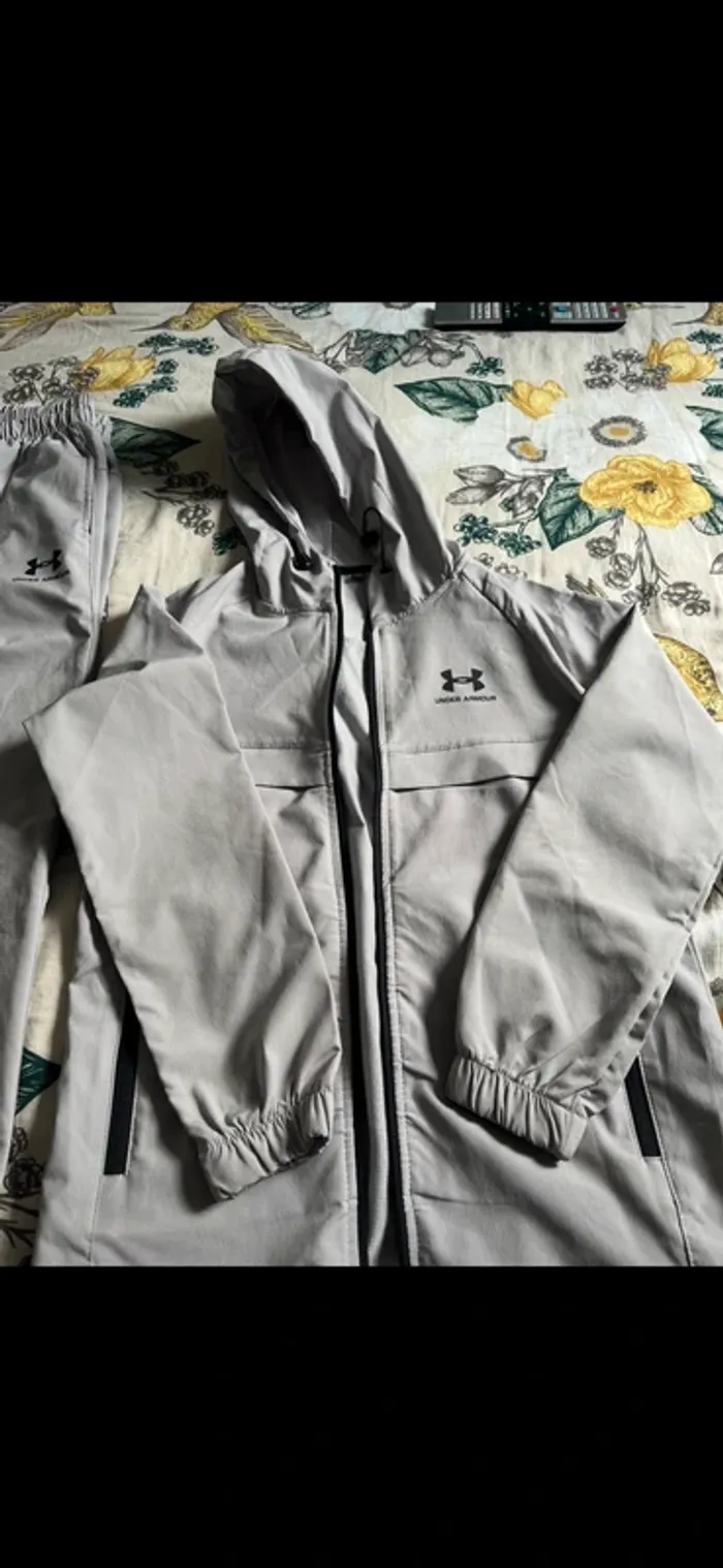 Survêtement gris 10 ans imperméable - photo numéro 2