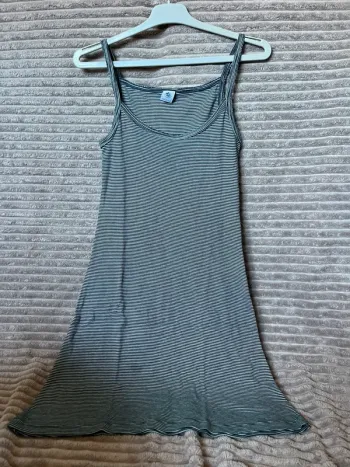 Nuisette marinière Petit Bateau – Taille 12 ans (XXS)