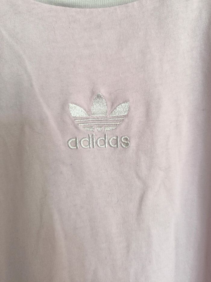 Tee shirt rose adidas taille L - photo numéro 3