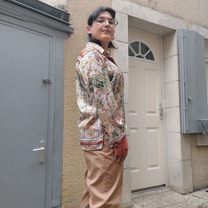 Jolie chemise satinée taille L - photo numéro 3