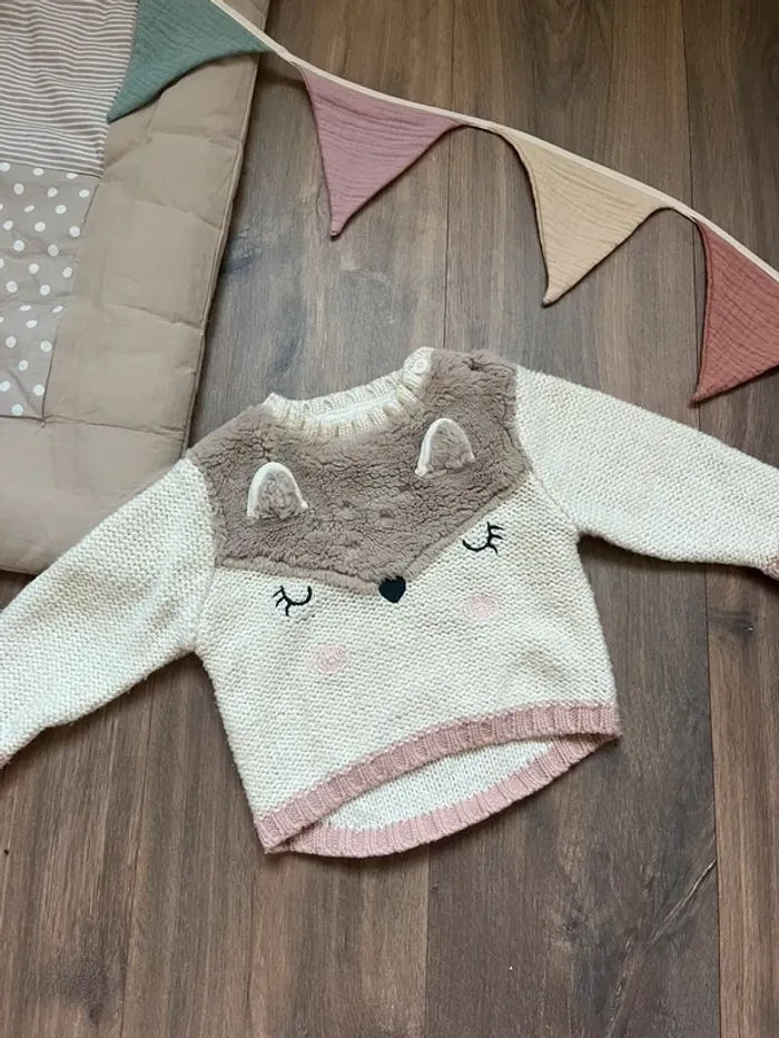 Très beau pull chaud et doux bébé 6 mois - photo numéro 2