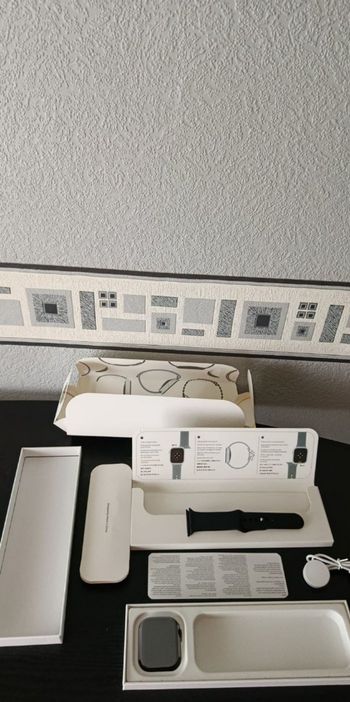 Montre connectée apple watch serie 10
