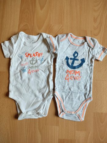 Lot de 2 bodies manches courtes Tex en 3M