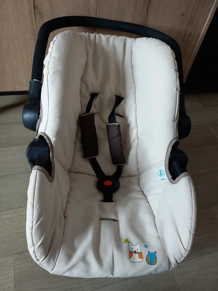 Cosy siège auto bébé - photo numéro 8