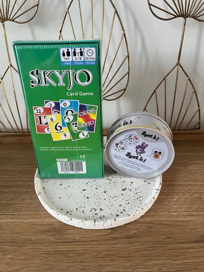Skyjo et Dobble Disney neuf - photo numéro 2