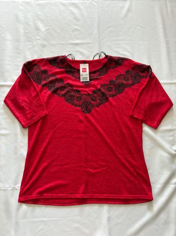 Pull rouge à manches 3-4 avec détail noir en dentelle - Plus Collection - 3XL/4XL-46/48