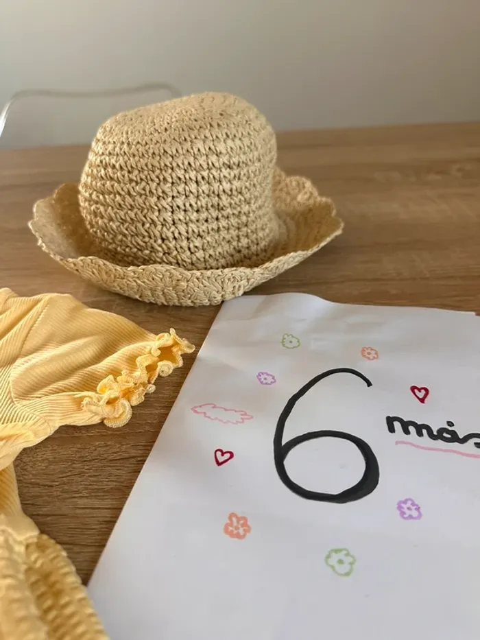 Tenue fille, robe et chapeau bébé fille - photo numéro 3