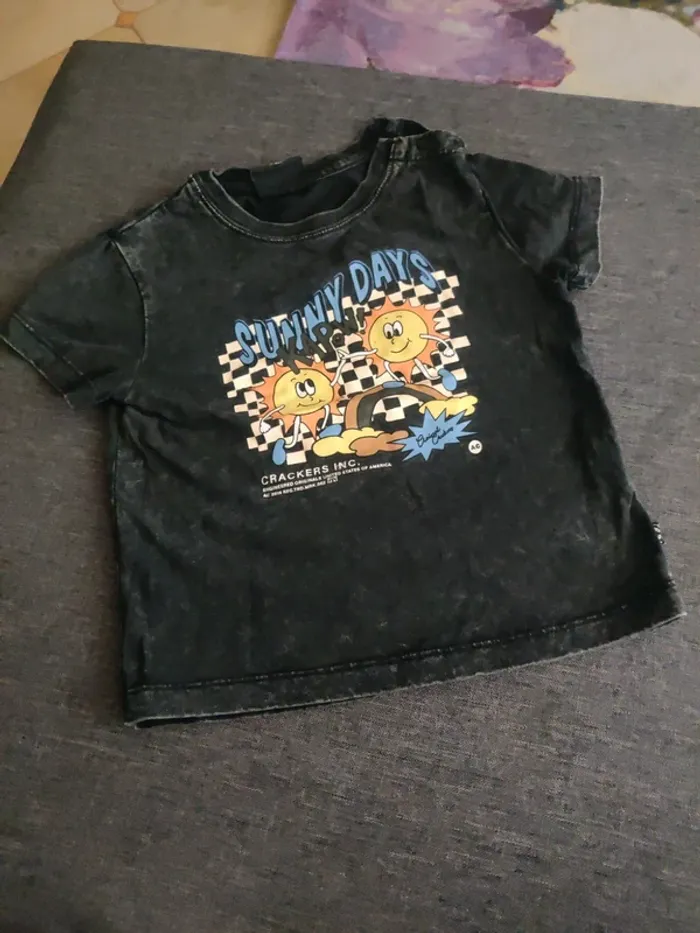 T-shirt animal crackers