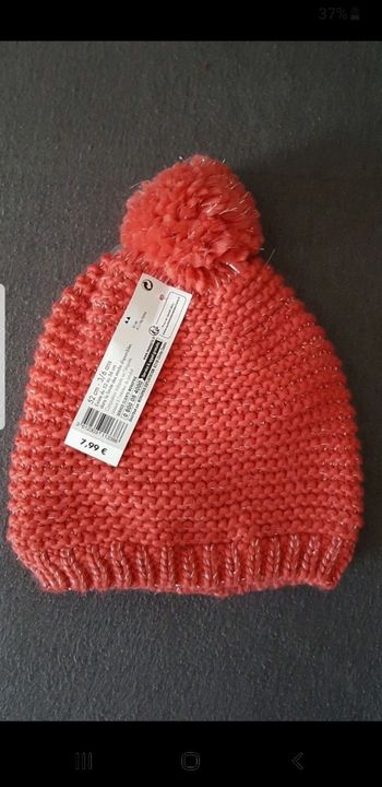 Bonnet pompon irisé taille 3-6ans